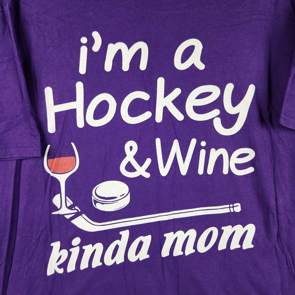 Hockey & Wine Mom Shirt Womens XL Purple Funny Graphic Gift Chill Cool Mom Sport